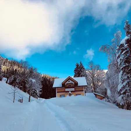 Alpenrose Chalet *